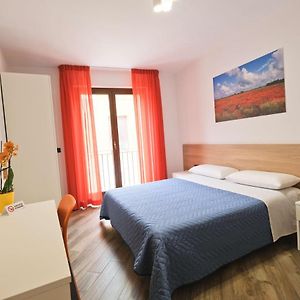 Kamer met een King Size Bed